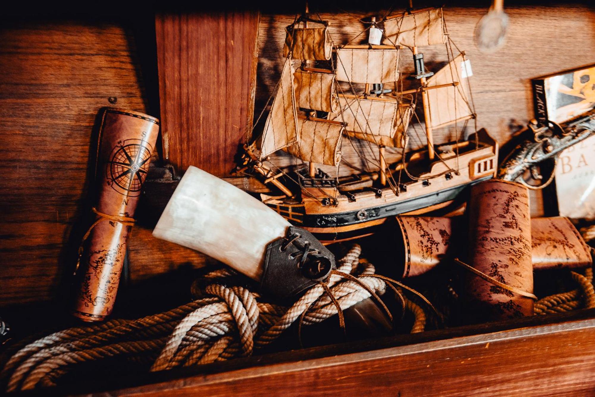 The Captains Locker - 30Ft Yacht San Miguel de Abona Ngoại thất bức ảnh